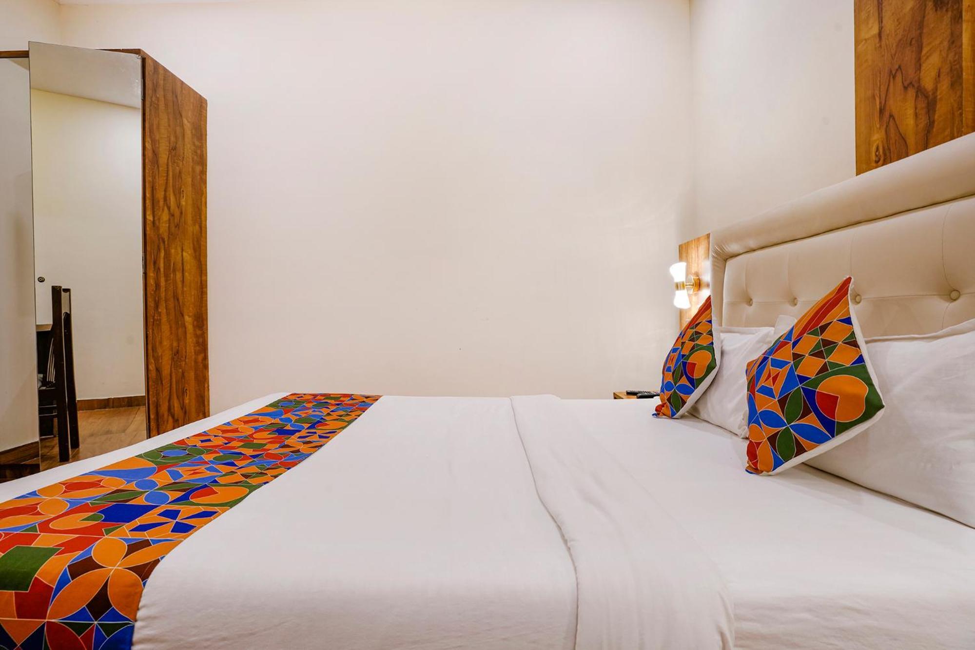 Fabhotel Grand Prime Nr Nesco Hotel Mumbai  Buitenkant foto
