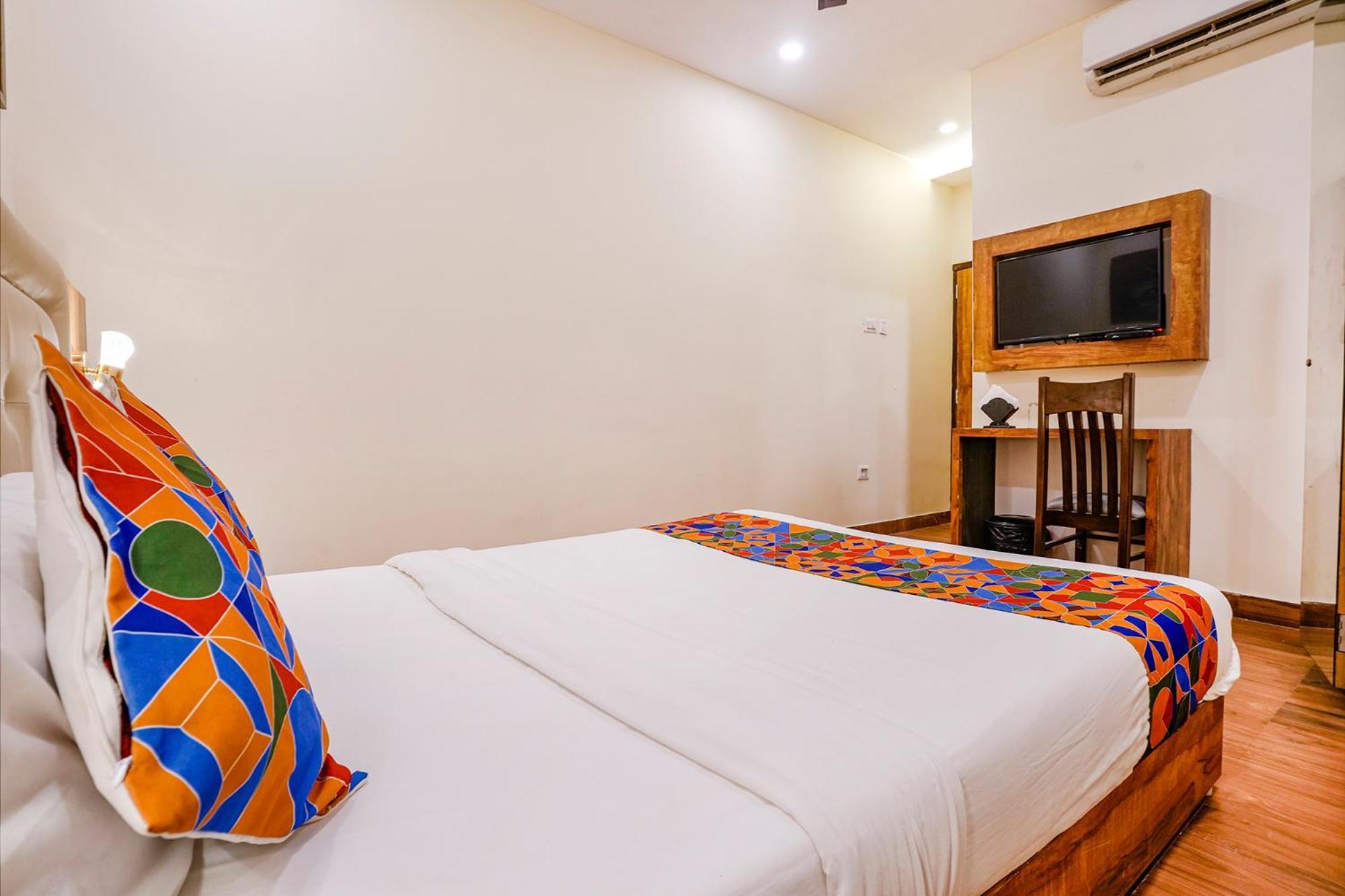 Fabhotel Grand Prime Nr Nesco Hotel Mumbai  Buitenkant foto